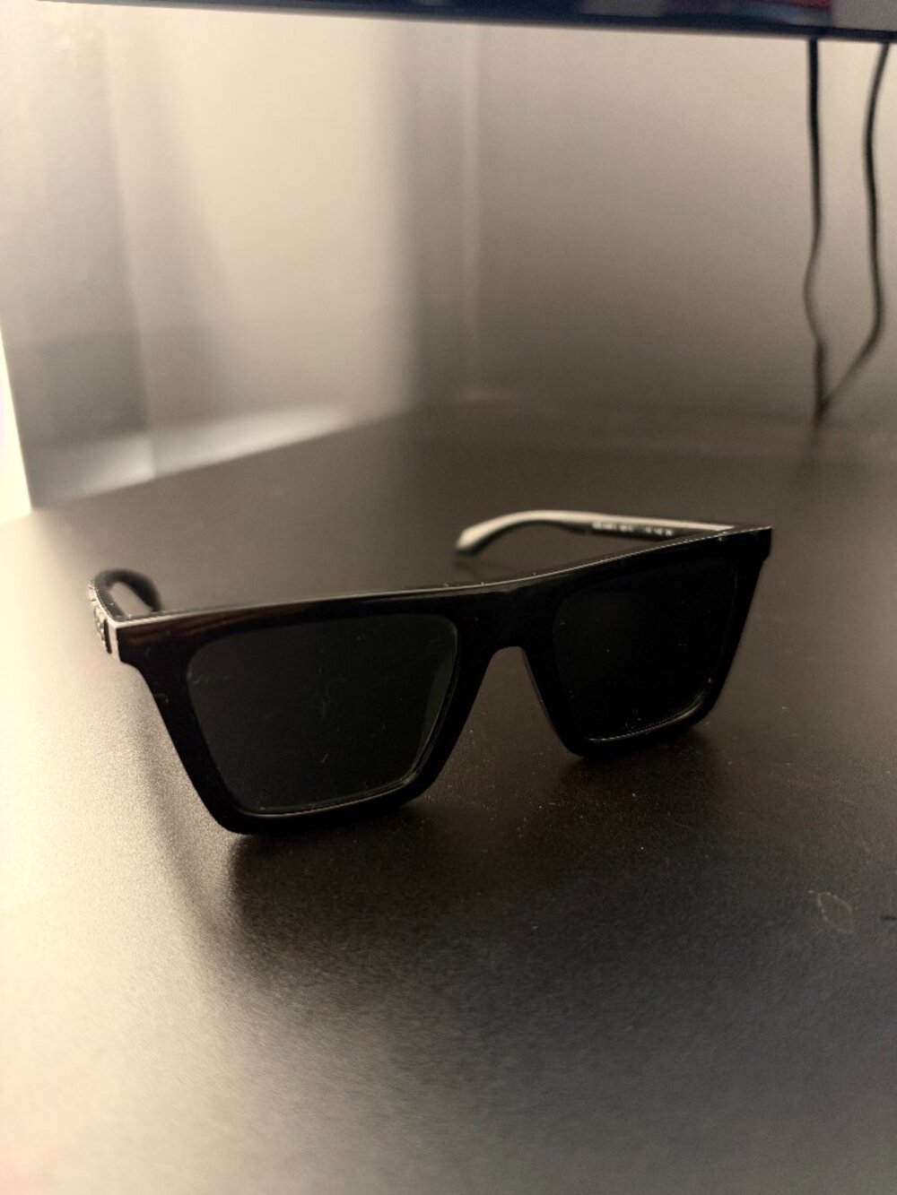 Versace VE 4468U - Black/Grey - 53/19/140 Mens Sunglasses